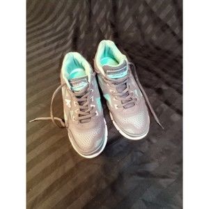 Athletech women's running shoes, size US 8m, excellent condition, gray/teal